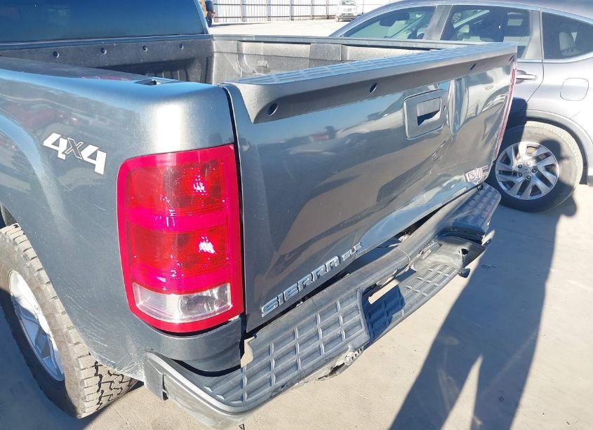 Photo 18 of 2011 Gmc Sierra 1500 SLE (VIN 1GTR2VE35BZ141985)
