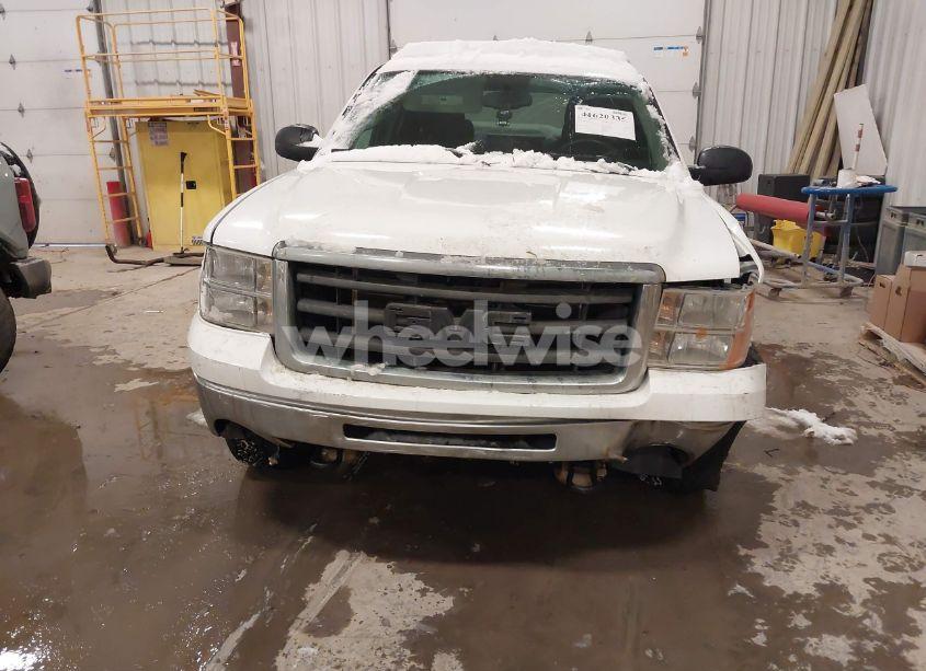 Photo 12 of 2011 Gmc Sierra 1500 SLE (VIN 1GTR2VE35BZ171990)