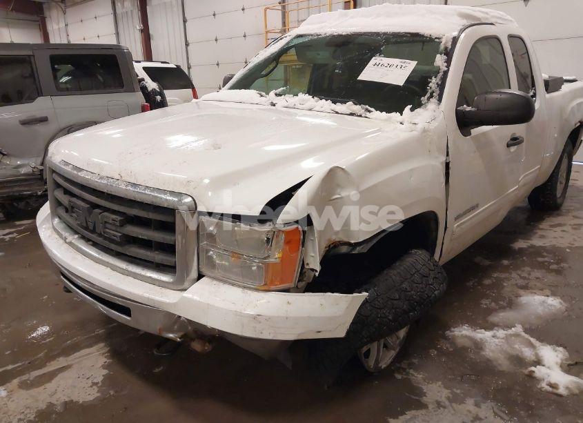 Photo 6 of 2011 Gmc Sierra 1500 SLE (VIN 1GTR2VE35BZ171990)