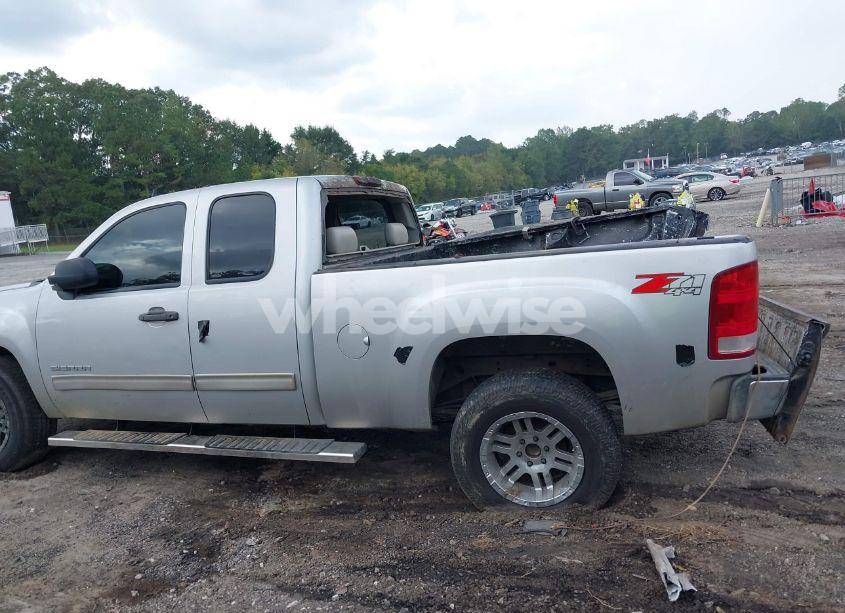 Photo 14 of 2011 Gmc Sierra 1500 SLE (VIN 1GTR2VE36BZ159900)