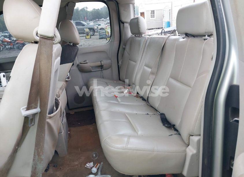 Photo 8 of 2011 Gmc Sierra 1500 SLE (VIN 1GTR2VE36BZ159900)