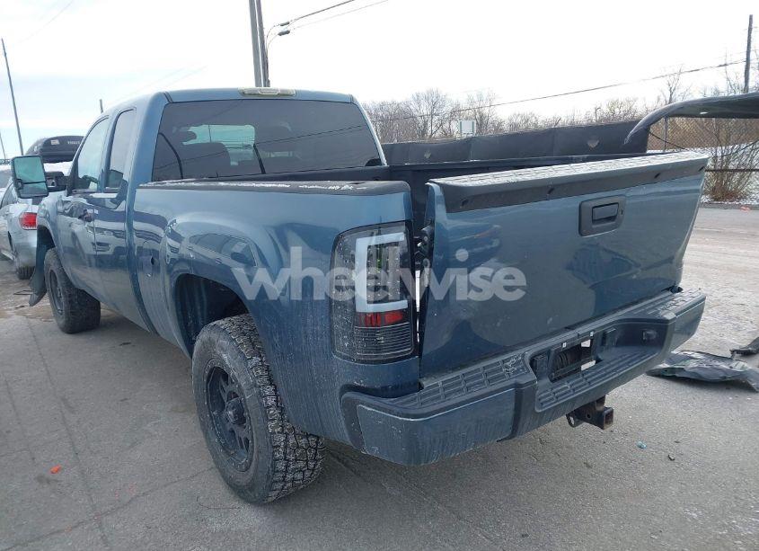 Photo 3 of 2011 Gmc Sierra 1500 SLE (VIN 1GTR2VE36BZ303588)