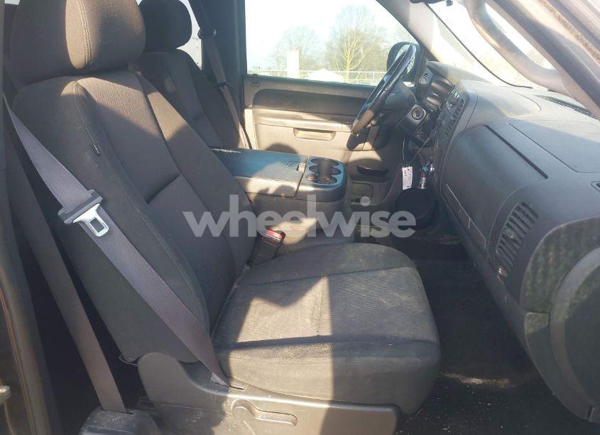 Photo 5 of 2011 Gmc Sierra 1500 SLE (VIN 1GTR2VE36BZ361863)