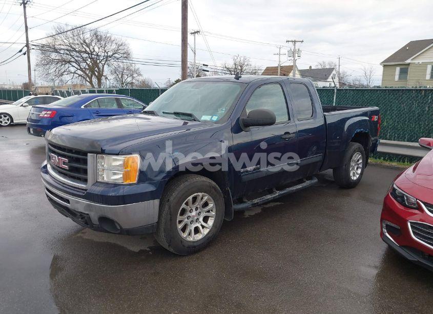 Photo 2 of 2011 Gmc Sierra 1500 SLE (VIN 1GTR2VE37BZ158318)