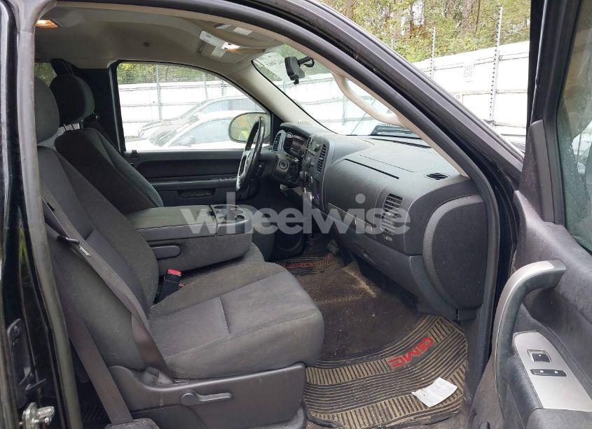 Photo 5 of 2011 Gmc Sierra 1500 SLE (VIN 1GTR2VE37BZ401190)