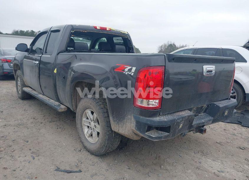 Photo 3 of 2011 Gmc Sierra 1500 SLE (VIN 1GTR2VE39BZ232970)