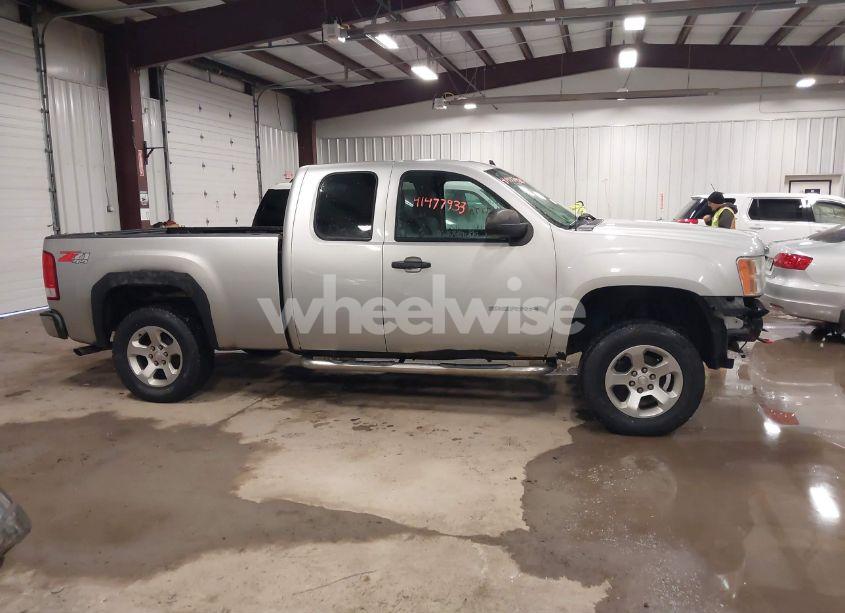 Photo 14 of 2011 Gmc Sierra 1500 SLE (VIN 1GTR2VE39BZ343938)