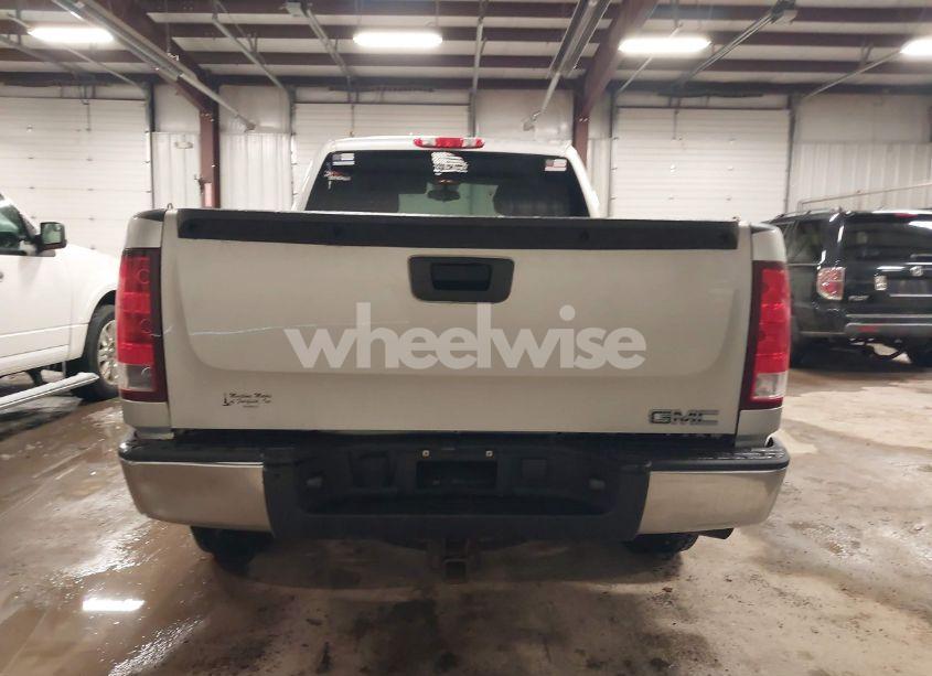 Photo 17 of 2011 Gmc Sierra 1500 SLE (VIN 1GTR2VE39BZ343938)