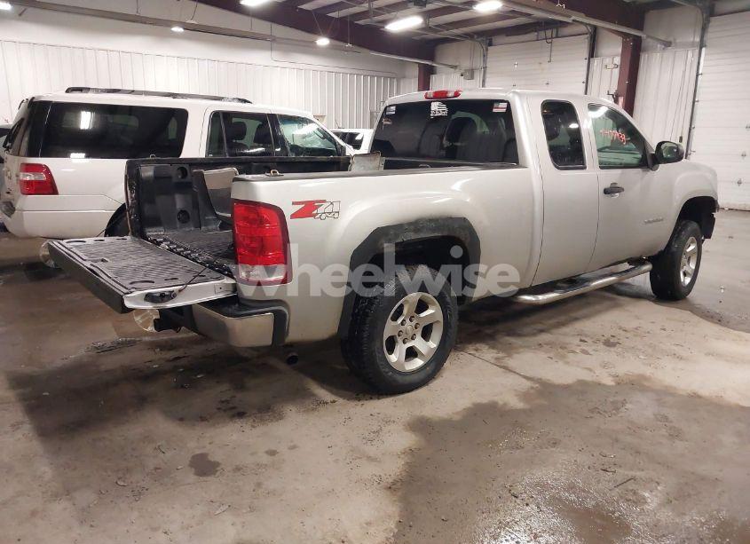 Photo 4 of 2011 Gmc Sierra 1500 SLE (VIN 1GTR2VE39BZ343938)
