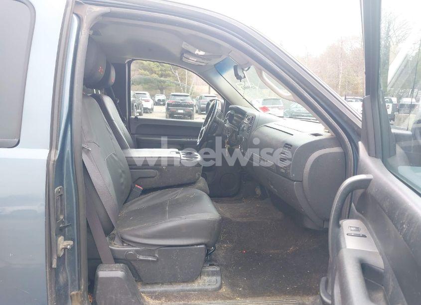 Photo 5 of 2011 Gmc Sierra 1500 SLE (VIN 1GTR2VE3XBZ398625)