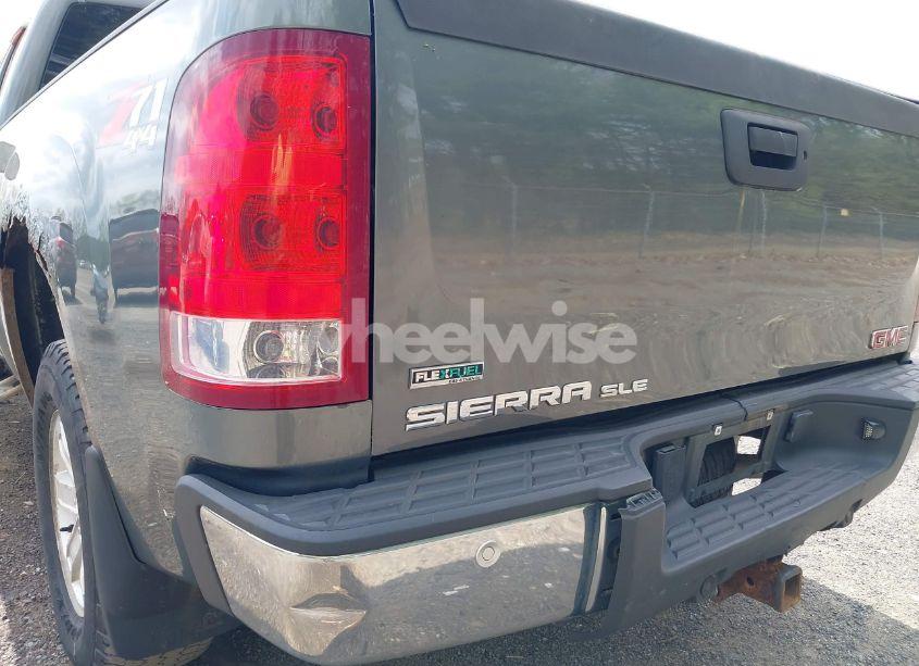 Photo 6 of 2011 Gmc Sierra 1500 SLE (VIN 1GTR2VE3XBZ438248)