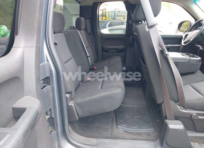 Photo 8 of 2011 Gmc Sierra 1500 SLE (VIN 1GTR2VE3XBZ438248)