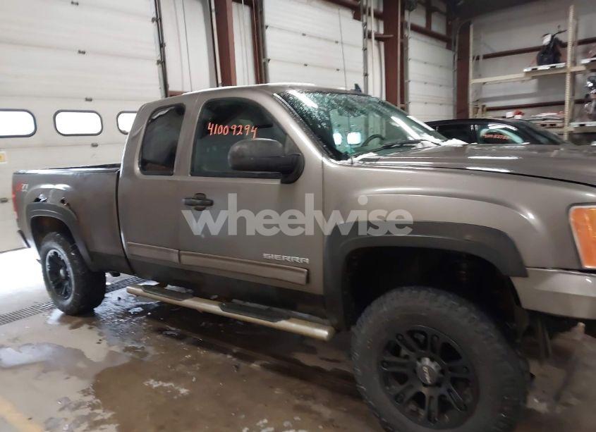 Photo 13 of 2013 Gmc Sierra 1500 SLE (VIN 1GTR2VE70DZ136280)