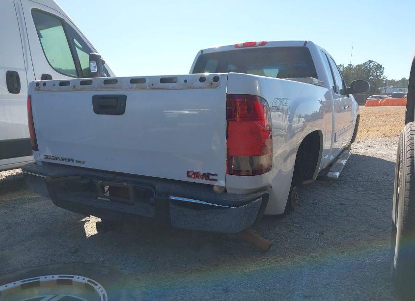 Photo 4 of 2013 Gmc Sierra 1500 SLE (VIN 1GTR2VE70DZ400758)