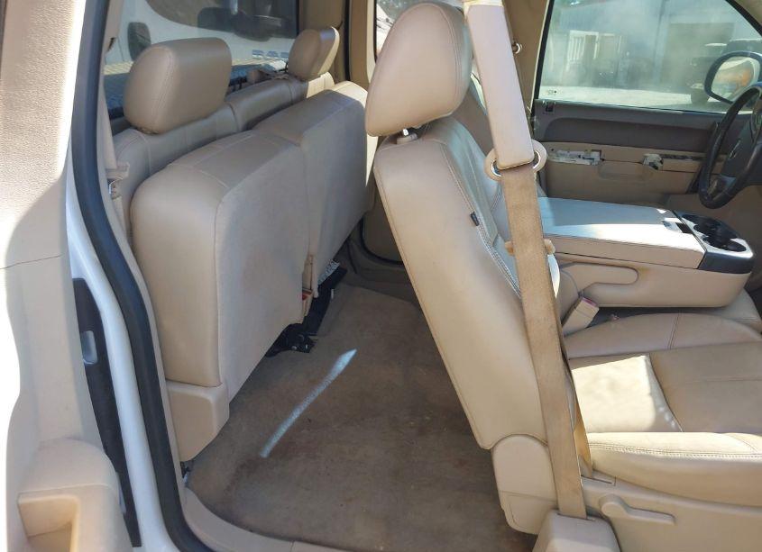 Photo 8 of 2013 Gmc Sierra 1500 SLE (VIN 1GTR2VE70DZ400758)