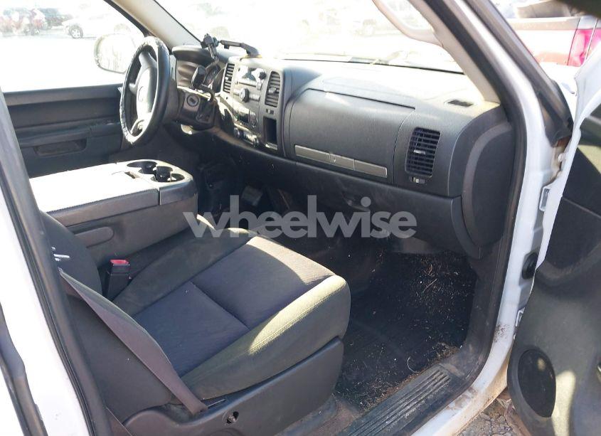 Photo 5 of 2013 Gmc Sierra 1500 SLE (VIN 1GTR2VE71DZ114241)