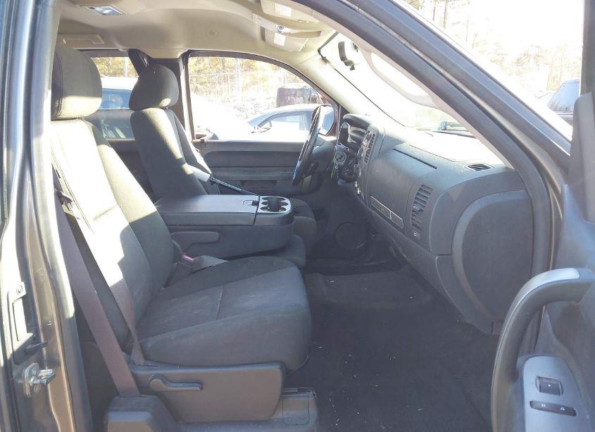 Photo 5 of 2013 Gmc Sierra 1500 SLE (VIN 1GTR2VE72DZ262172)