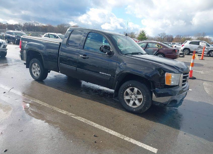 2013 Gmc Sierra 1500 SLE (VIN 1GTR2VE79DZ369803) main photo