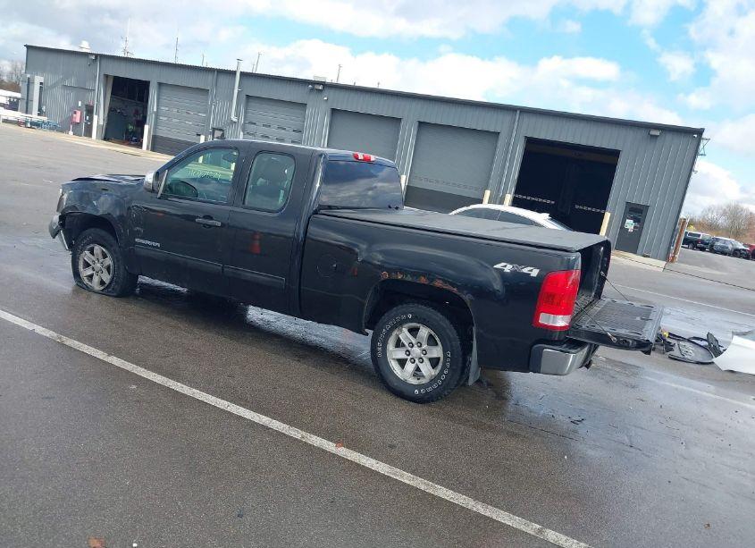 Photo 3 of 2013 Gmc Sierra 1500 SLE (VIN 1GTR2VE79DZ369803)