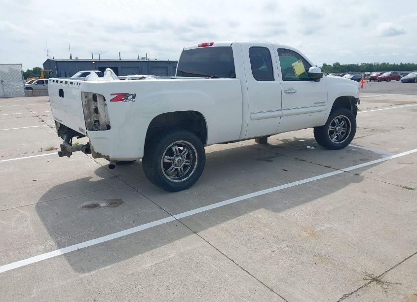 Photo 4 of 2013 Gmc Sierra 1500 SLE (VIN 1GTR2VE7XDZ358695)