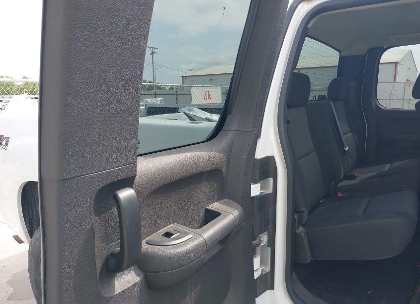 Photo 8 of 2013 Gmc Sierra 1500 SLE (VIN 1GTR2VE7XDZ358695)