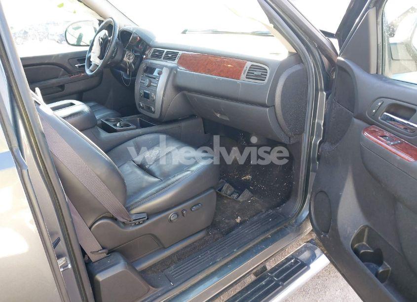 Photo 5 of 2011 Gmc Sierra 1500 SLT (VIN 1GTR2WE34BZ162686)