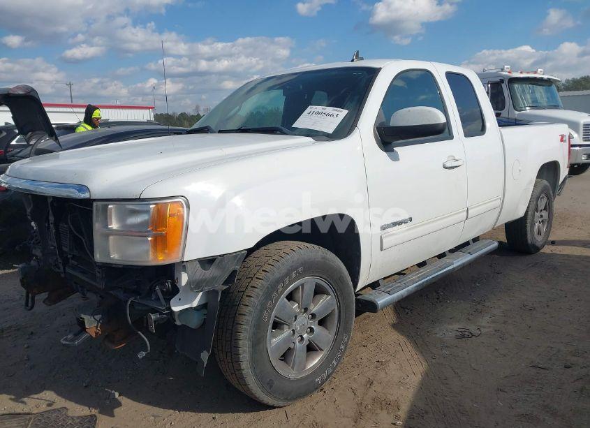 Photo 2 of 2011 Gmc Sierra 1500 SLT (VIN 1GTR2WE38BZ119503)
