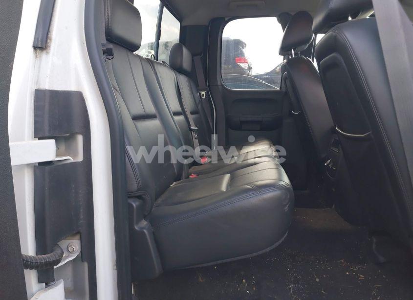 Photo 8 of 2011 Gmc Sierra 1500 SLT (VIN 1GTR2WE38BZ119503)