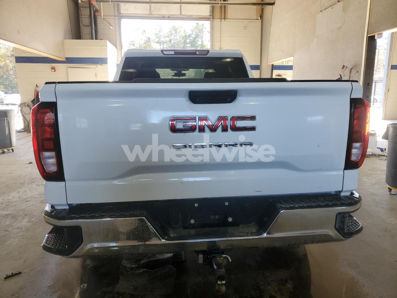 Photo 6 of 2021 GMC SIERRA K1500 (VIN 1GTR9AEF4MZ292415)