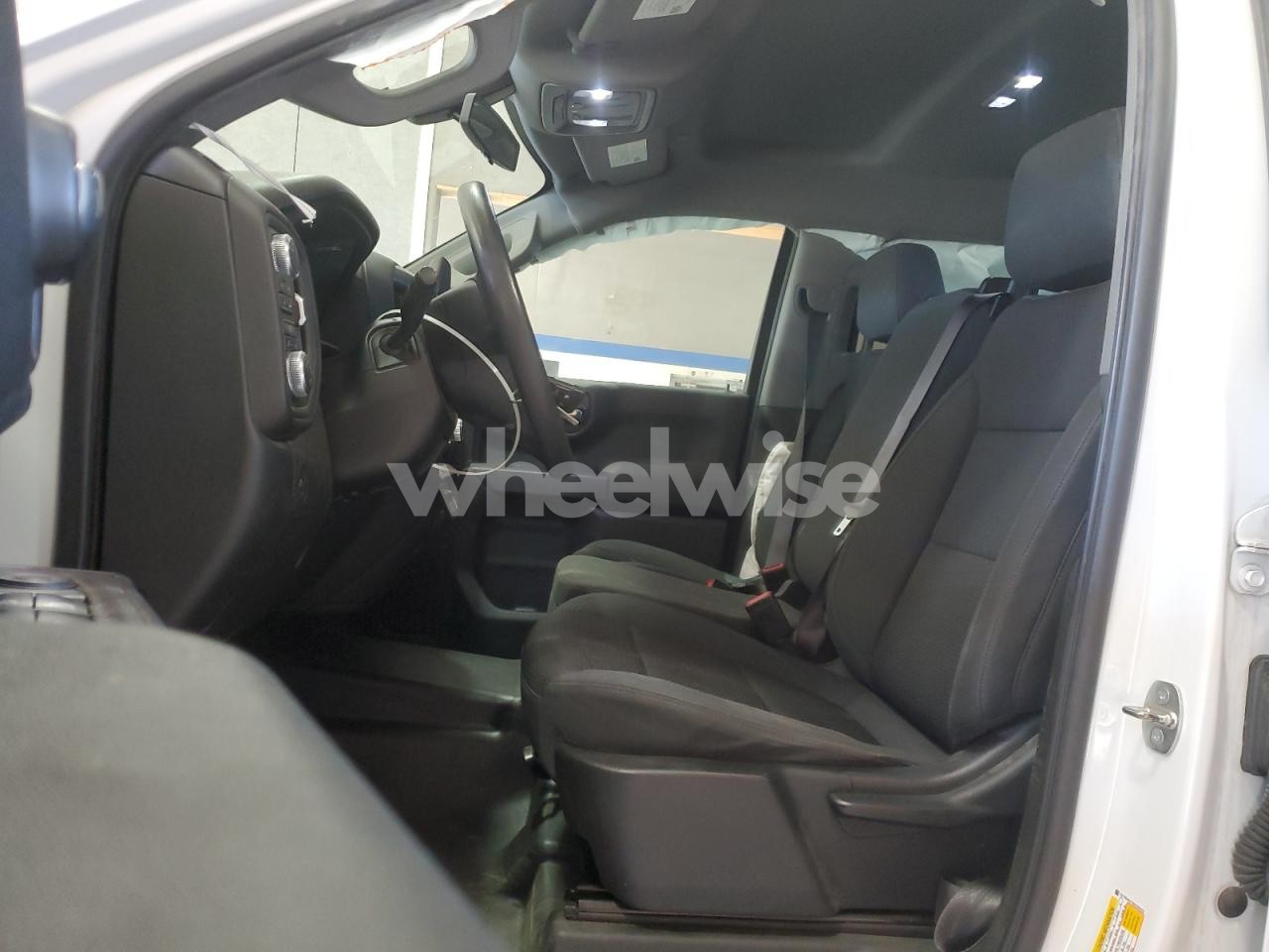 Photo 7 of 2021 GMC SIERRA K1500 (VIN 1GTR9AEF4MZ292415)