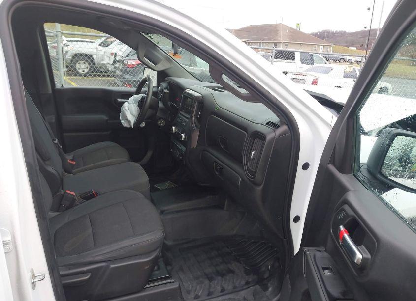 Photo 5 of 2019 Gmc Sierra 1500 (VIN 1GTR9AEF8KZ196218)