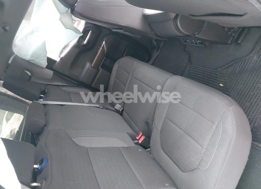 Photo 8 of 2021 Gmc Sierra 1500 4WD DOUBLE CAB STANDARD BOX SLE (VIN 1GTR9BED0MZ396114)