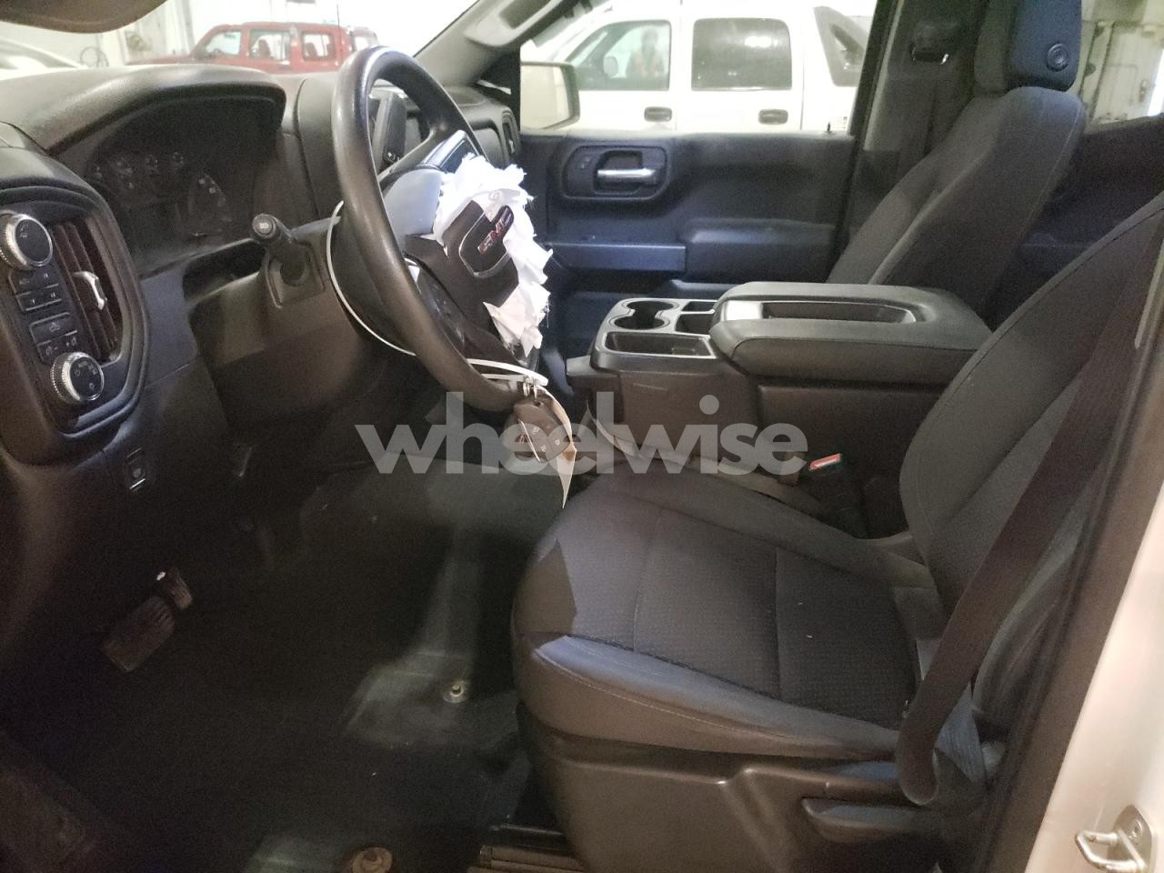 Photo 7 of 2023 GMC SIERRA K1500 (VIN 1GTRUAED2PZ242520)