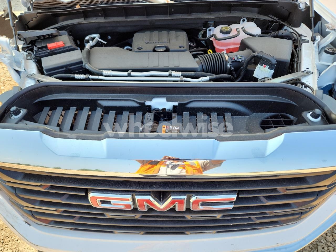 Photo 11 of 2025 GMC SIERRA K1500 (VIN 1GTRUAEK9SZ151252)