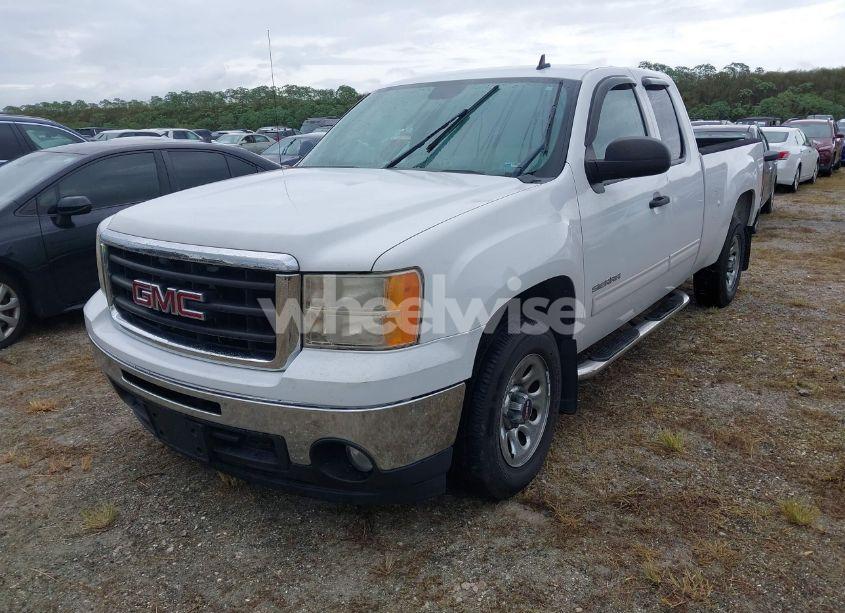 Photo 2 of 2010 Gmc Sierra 1500 SL (VIN 1GTSCUEA1AZ279903)
