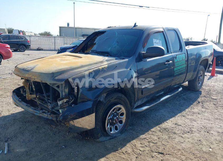 Photo 2 of 2010 Gmc Sierra 1500 SL (VIN 1GTSCUEAXAZ218999)