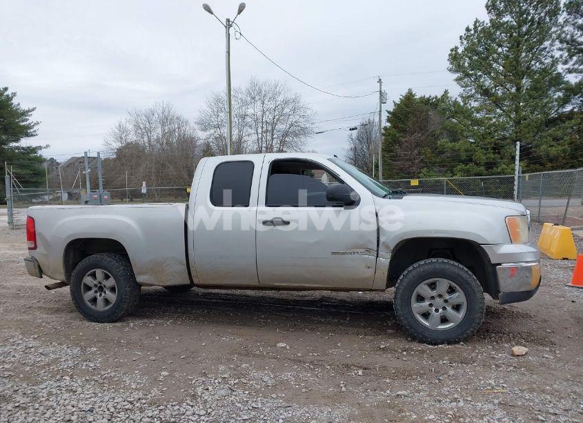 Photo 13 of 2010 Gmc Sierra 1500 SLE (VIN 1GTSCVE02AZ115945)