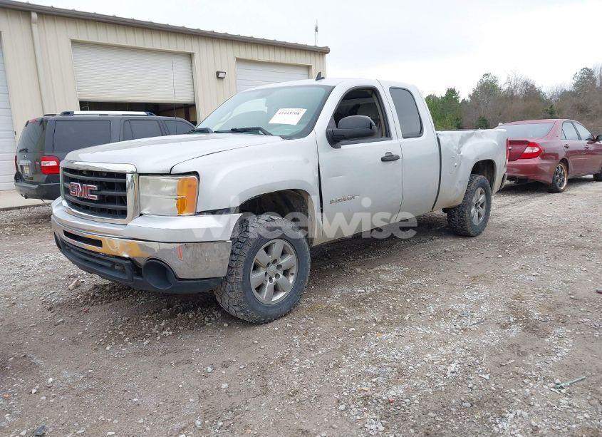 Photo 2 of 2010 Gmc Sierra 1500 SLE (VIN 1GTSCVE02AZ115945)