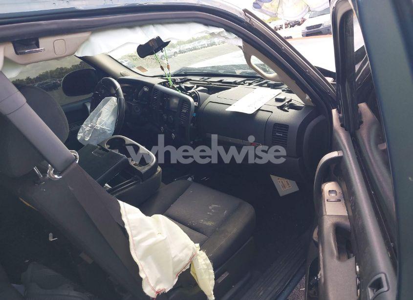 Photo 5 of 2010 Gmc Sierra 1500 SLE (VIN 1GTSCVE07AZ212865)