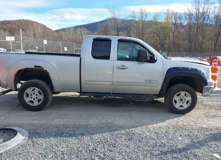 Photo 13 of 2010 Gmc Sierra 1500 SL (VIN 1GTSKUEA7AZ163799)