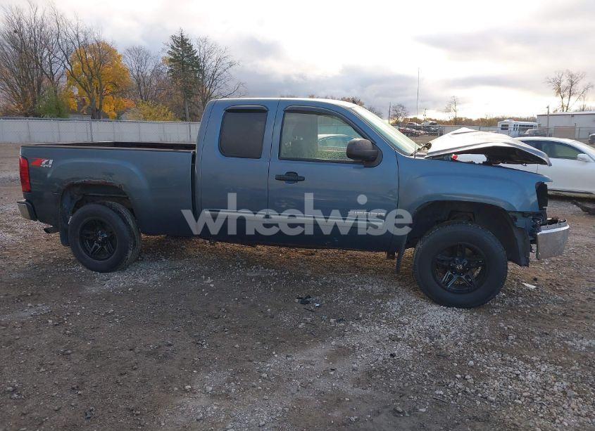 Photo 13 of 2010 Gmc Sierra 1500 SLE (VIN 1GTSKVE31AZ277787)