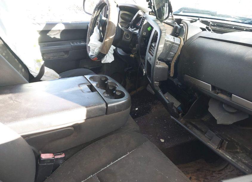 Photo 5 of 2010 Gmc Sierra 1500 SLE (VIN 1GTSKVE35AZ111501)