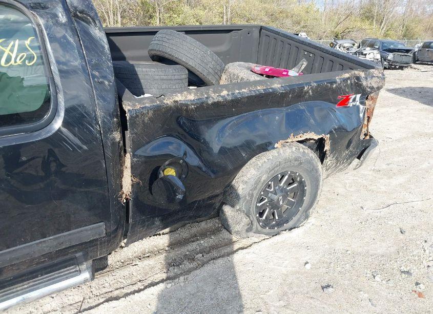 Photo 11 of 2010 Gmc Sierra 1500 SLE (VIN 1GTSKVE3XAZ223467)