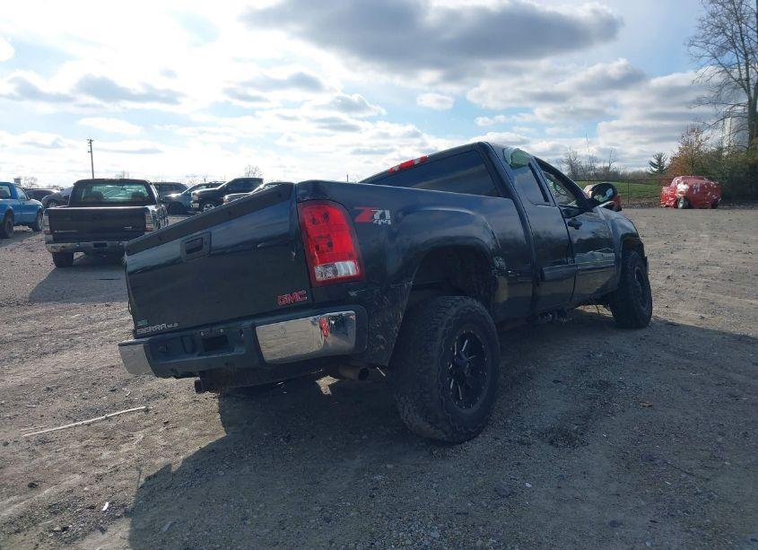 Photo 4 of 2010 Gmc Sierra 1500 SLE (VIN 1GTSKVE3XAZ223467)