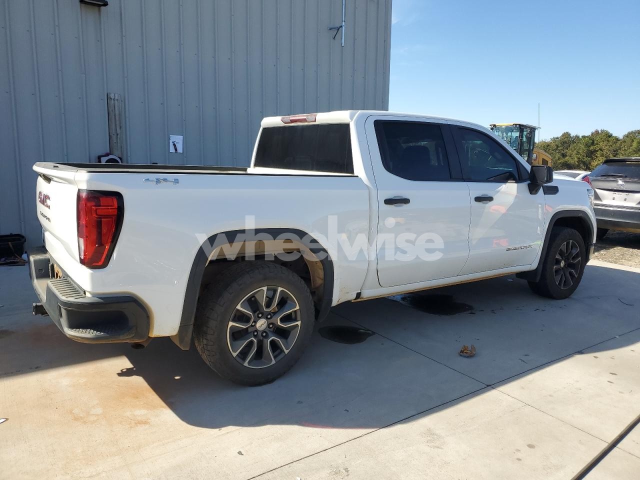 Photo 3 of 2019 GMC SIERRA K1500 (VIN 1GTU9AEF9KZ344693)