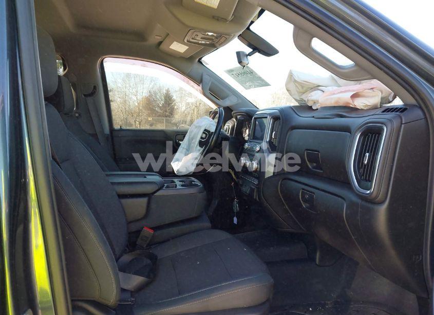 Photo 5 of 2019 Gmc Sierra 1500 SLE (VIN 1GTU9BED2KZ292909)