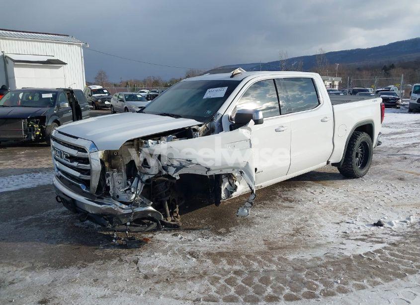 Photo 2 of 2020 Gmc Sierra 1500 4WD SHORT BOX SLE/4WD STANDARD BOX SLE (VIN 1GTU9BED2LZ144132)