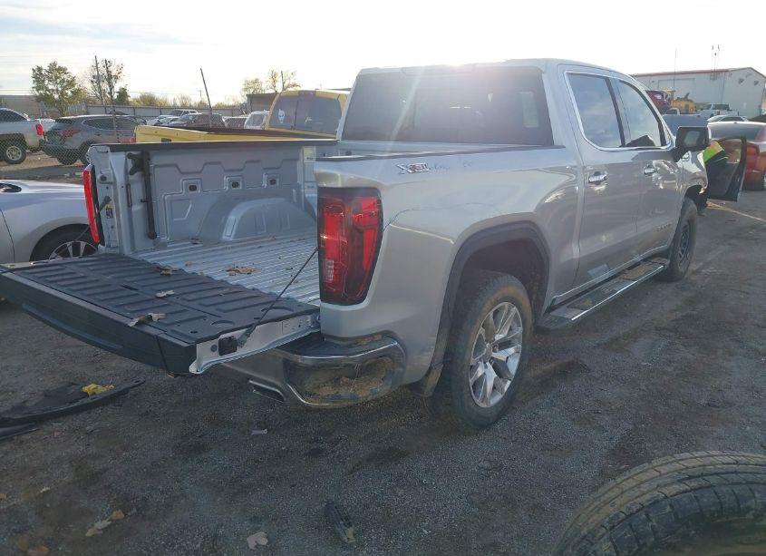 Photo 4 of 2021 Gmc Sierra 1500 4WD SHORT BOX SLT (VIN 1GTU9DEDXMZ395560)