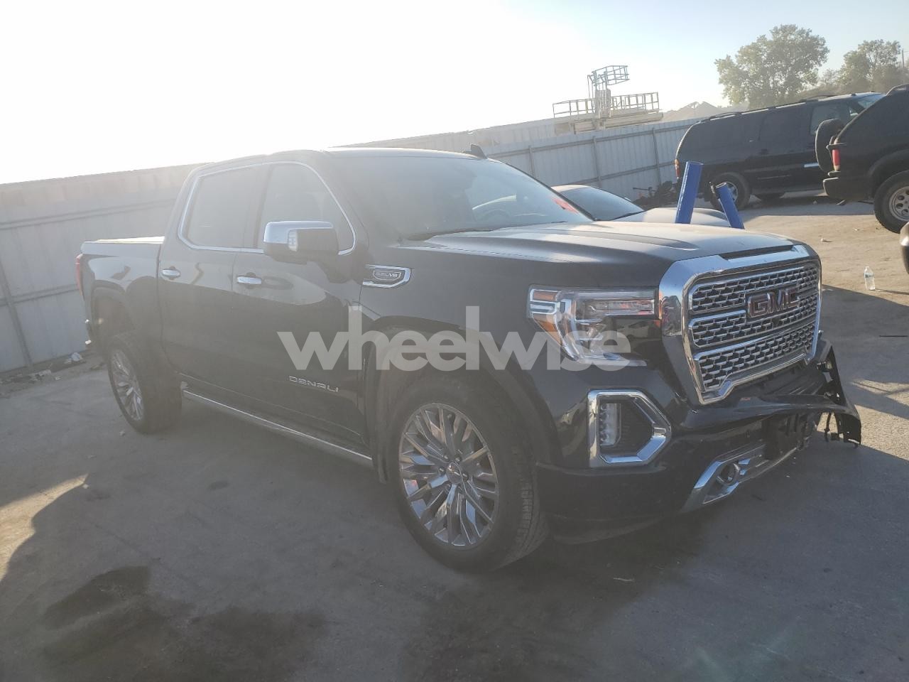 Photo 4 of 2020 GMC SIERRA K1500 DENALI (VIN 1GTU9FEL1LZ273347)