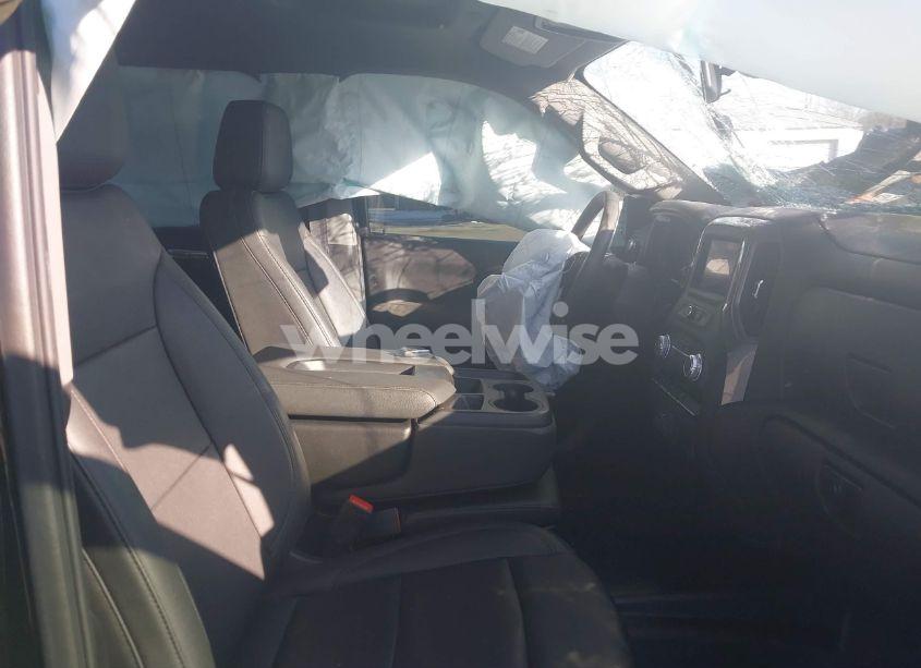 Photo 5 of 2022 Gmc Sierra 1500 4WD STANDARD BOX PRO (VIN 1GTUUAED5NZ560803)